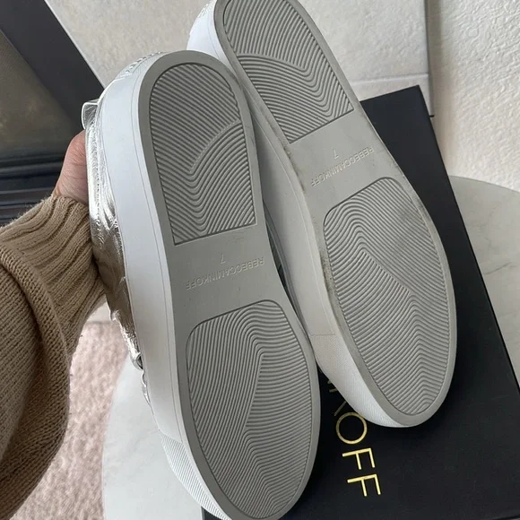 Rebecca Minkoff Silver Metallic Flats Sneakers Size 7 - Picture 4 of 4